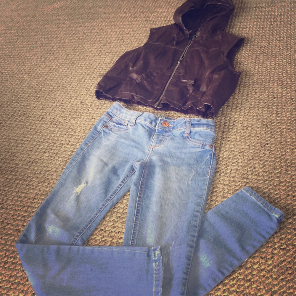 Jeans & leather vest outfit bundle